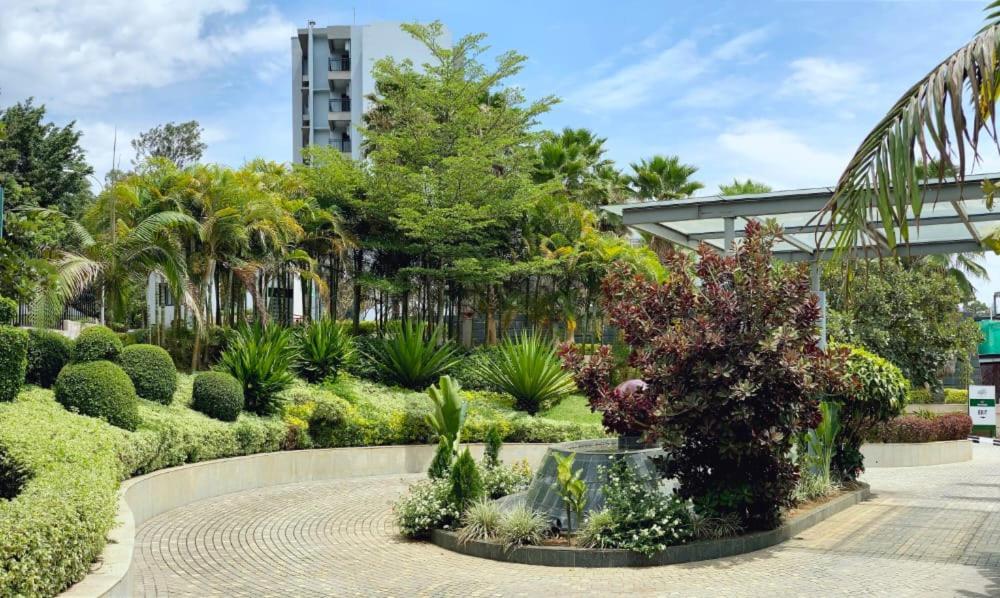 Century Park Hotel & Residences Kigali Exterior photo